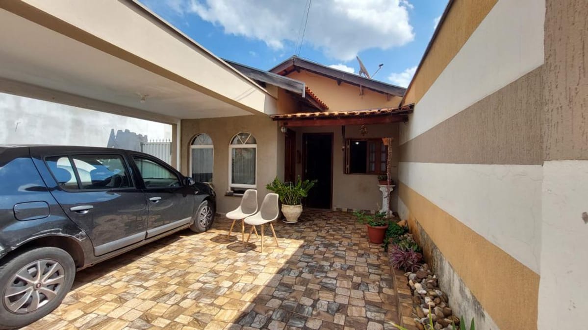 Casa em Condomínio com 132,72 m² privativos, 4 dormitórios e 1 suíte em Piracicaba - Residencial Parque Taquaral