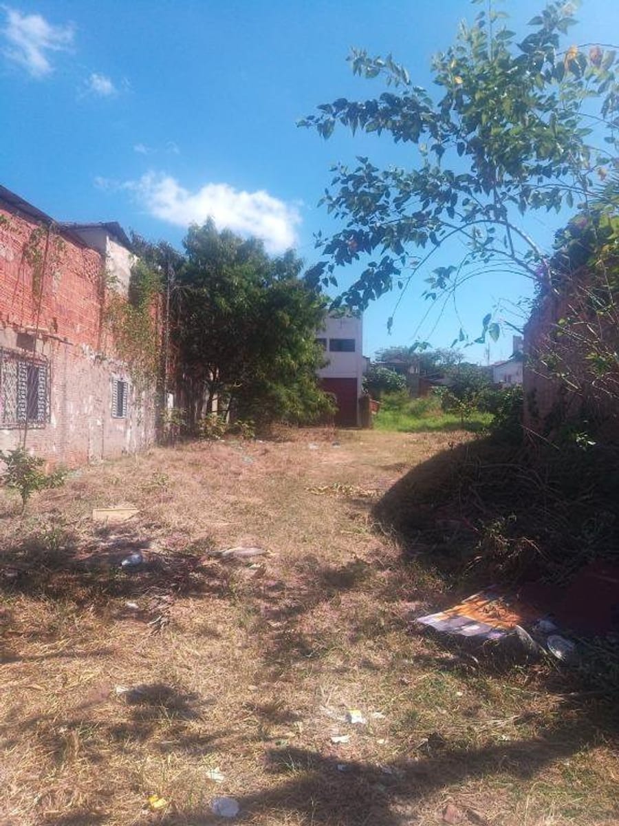 Terreno com 750,00 m² de área total, em Piracicaba