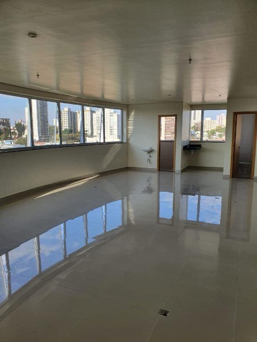 Sala Comercial com 62,00 m² privativos, em Piracicaba - Edifício Mário Ronsini