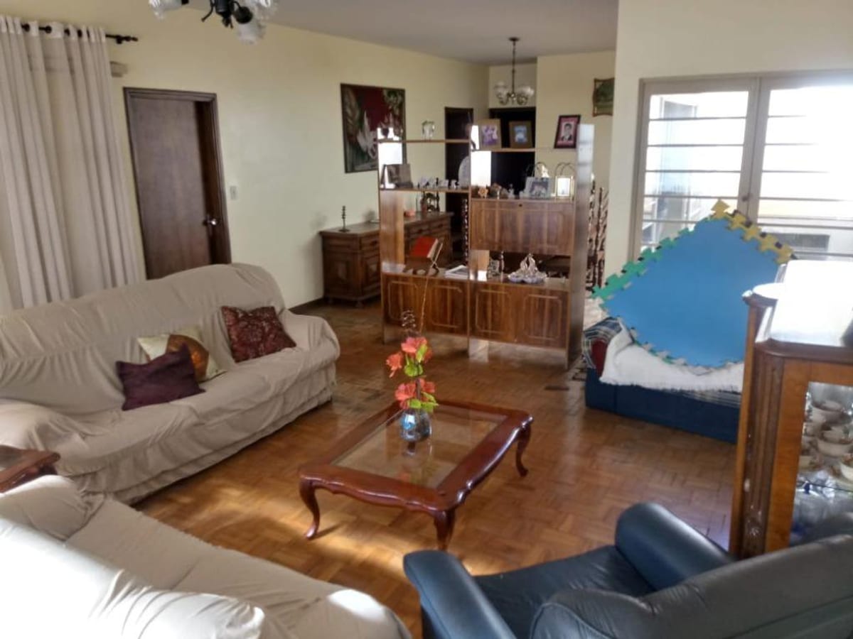 Casa com 310,68 m² privativos, 3 dormitórios e 3 suítes em Piracicaba
