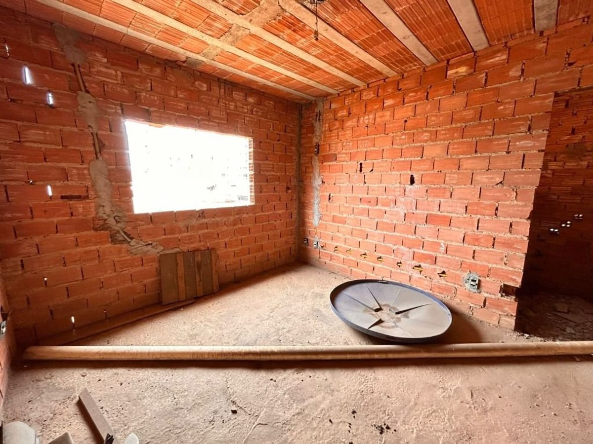 Casa com 230,00 m² privativos, 4 dormitórios e 2 suítes em Piracicaba