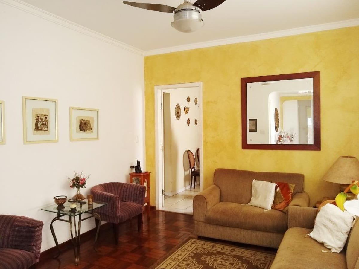 Casa com 280,00 m² privativos, 7 dormitórios e 2 suítes em Piracicaba
